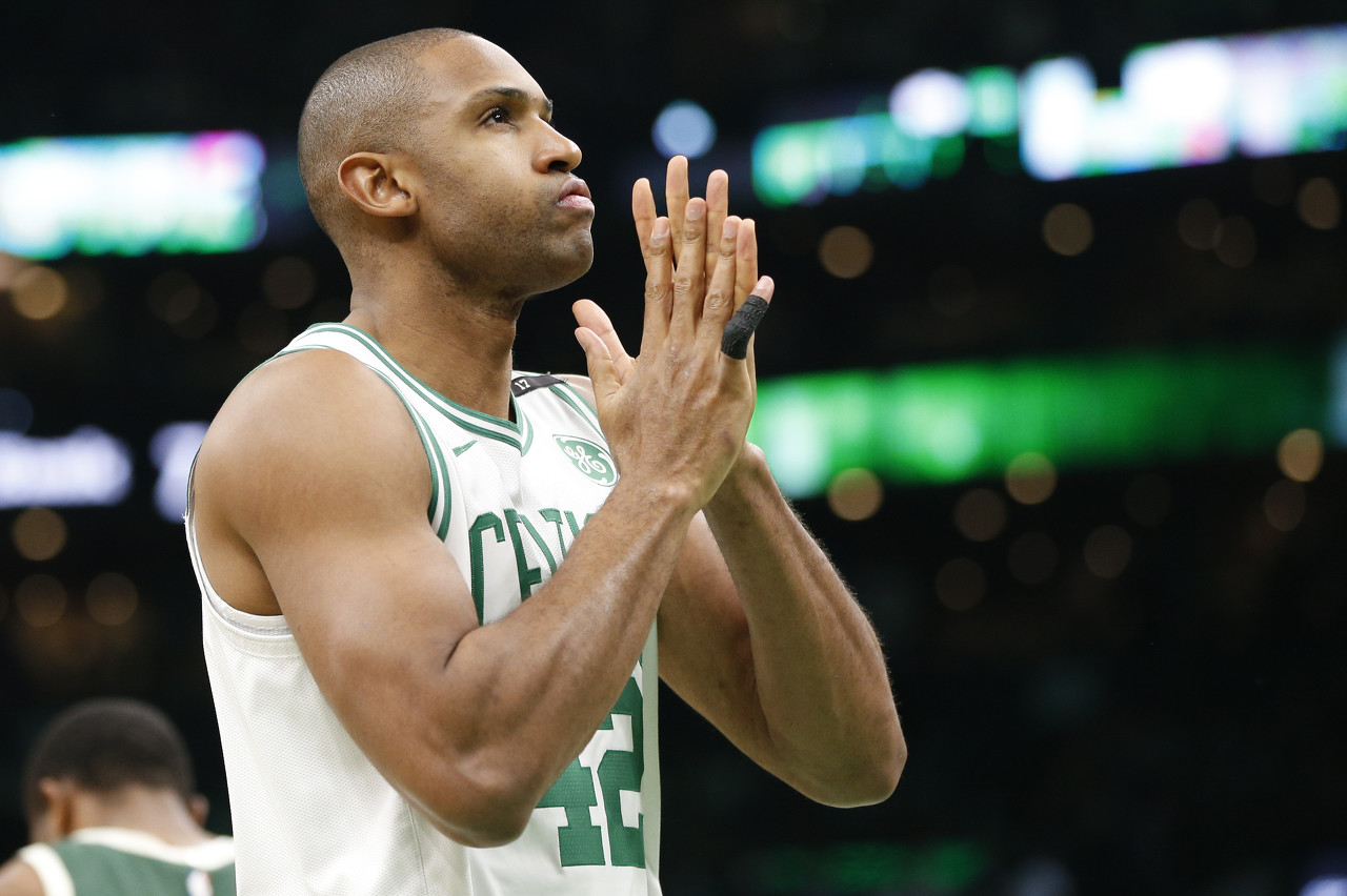 开云体育官网-黄蜂大胜步行者，卢比奥能力不俗罗素爆破的简单介绍