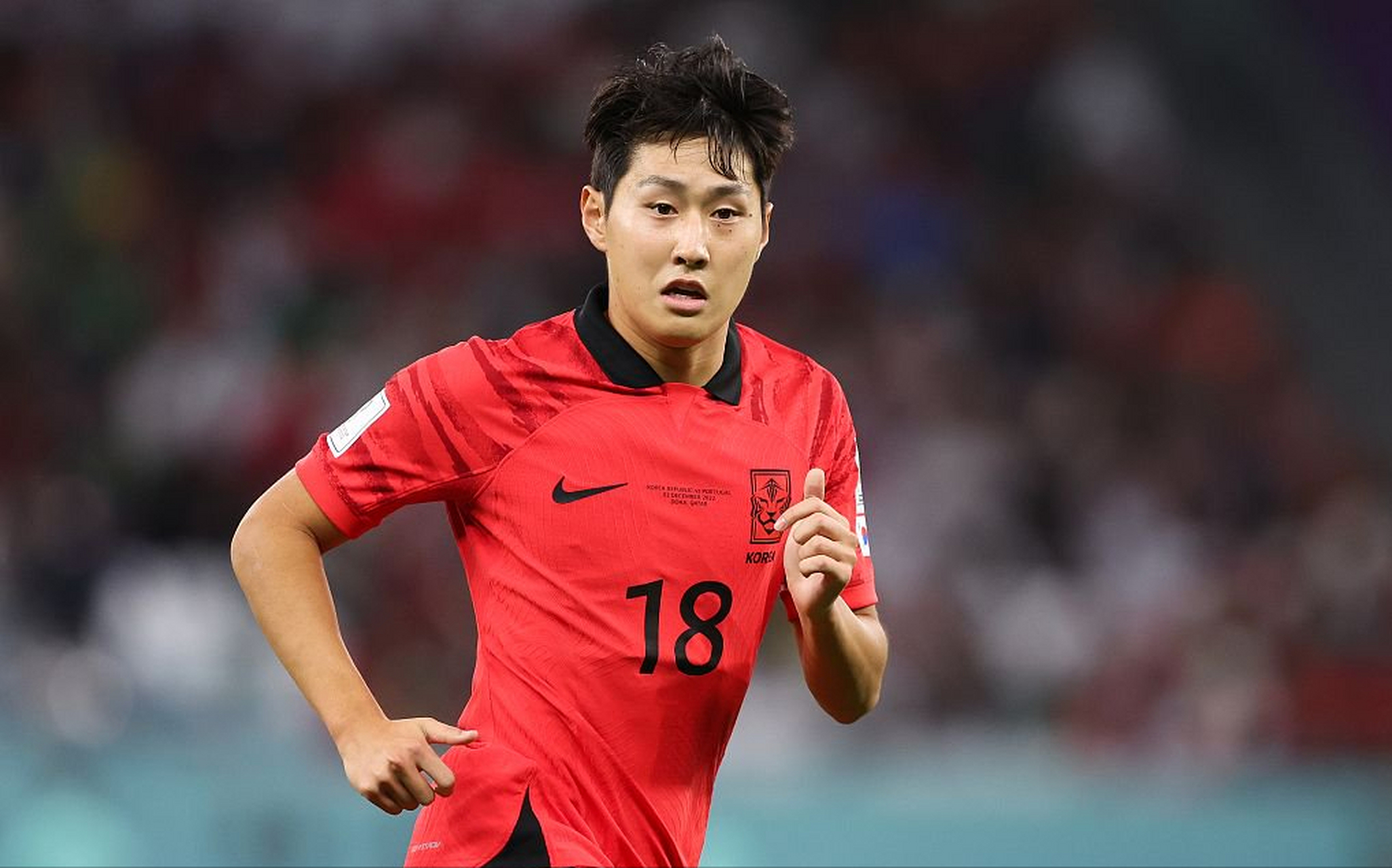 开云平台-韩国足球新星崭露头角，引领球队冲击冠军