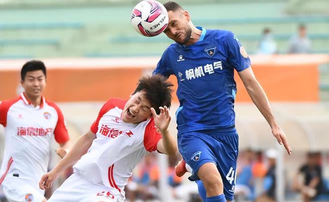 开云体育官方网站-足球明星在比赛中展现出实力和技巧