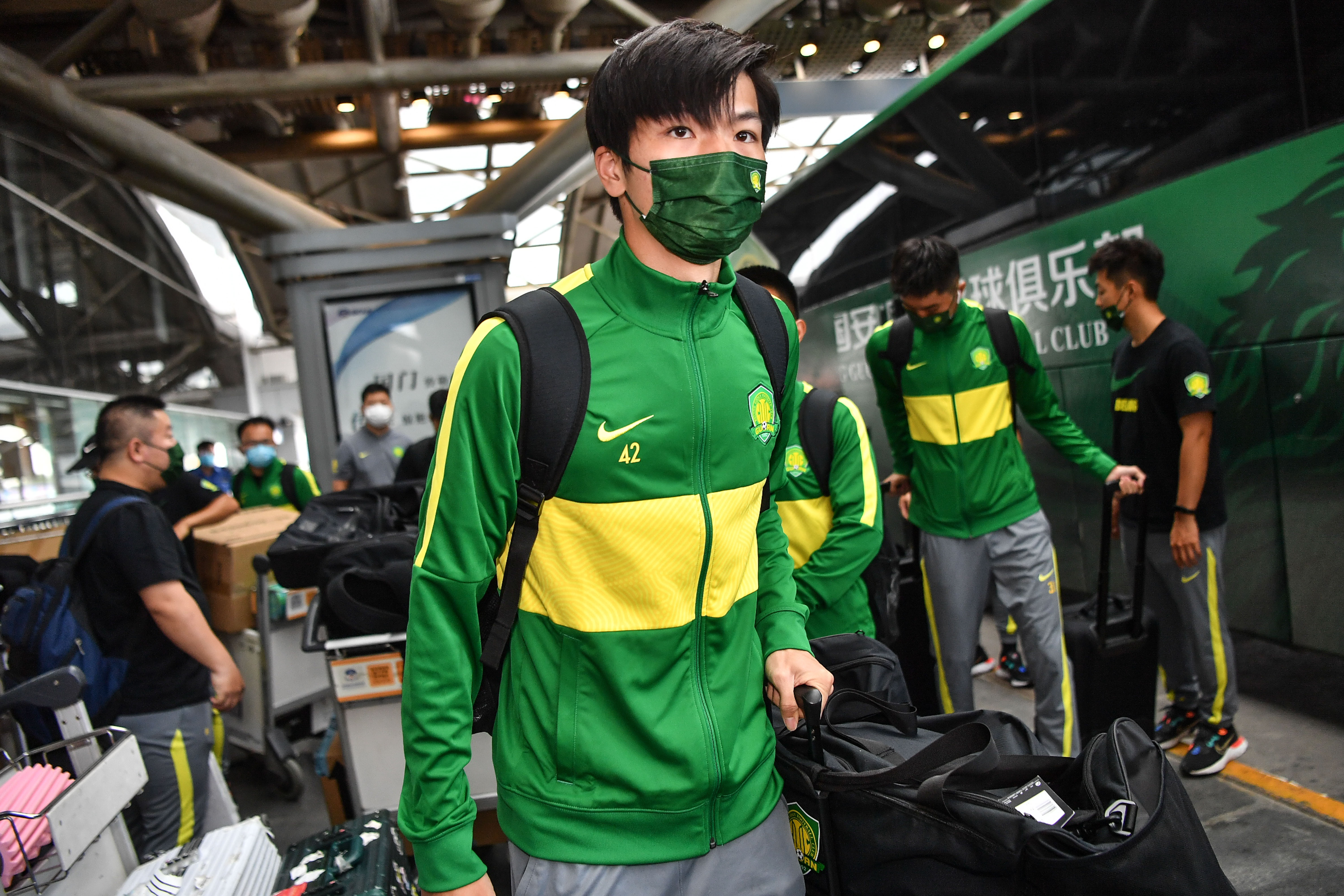 开云下载-武汉光谷坚守，亚冠之路离不远了！的简单介绍