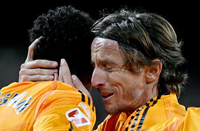 瓦伦西亚在主场战胜皇家马德里