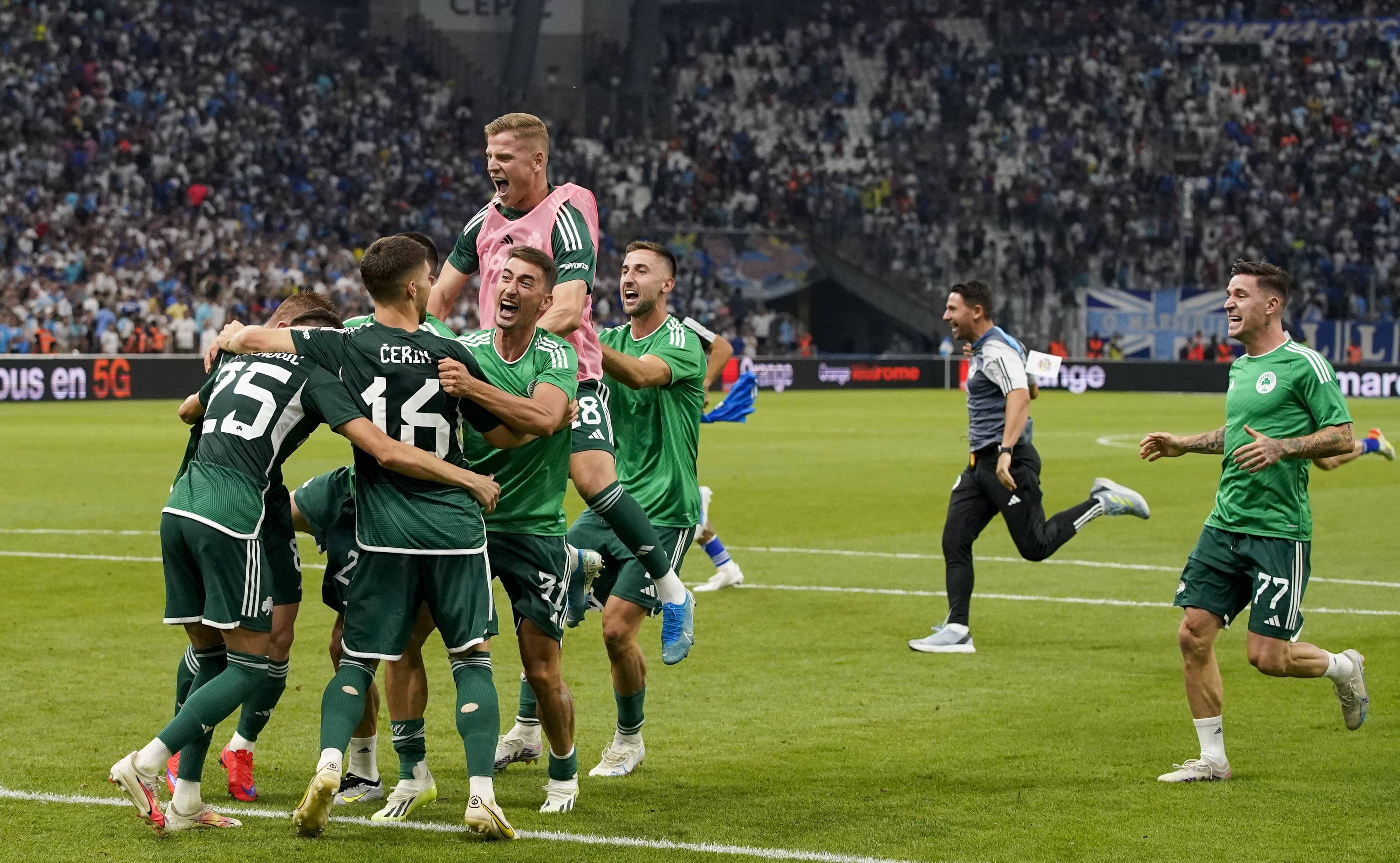 斯洛伐克队重夺荣光，晋级欧洲足球联赛八强的简单介绍