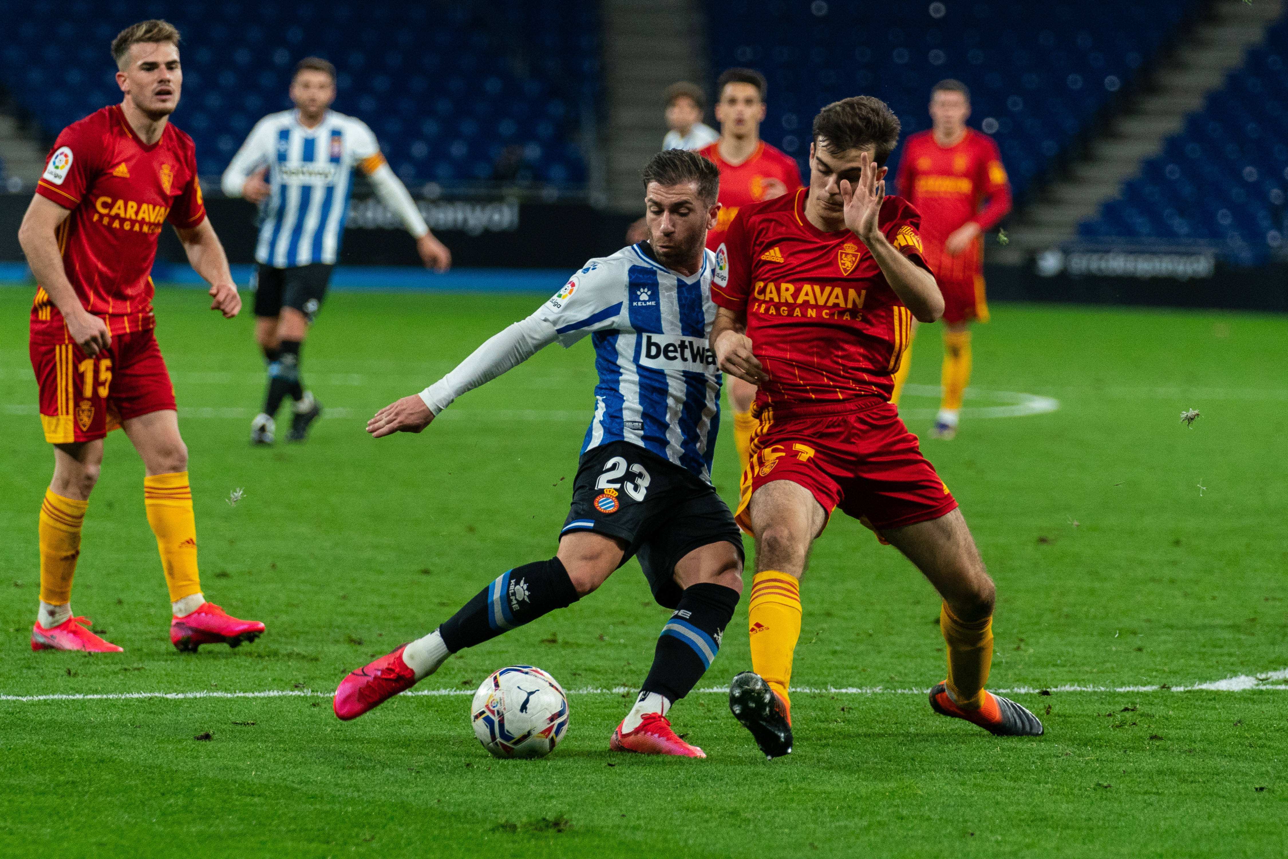 关于西汉姆联再度失利，保级形势严峻的信息