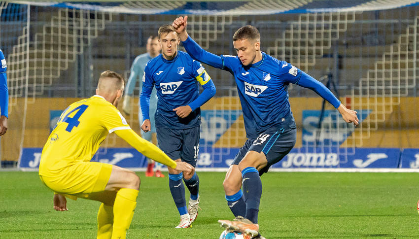 开云官网-柏林赫塔主场平局，保持中游位置的简单介绍