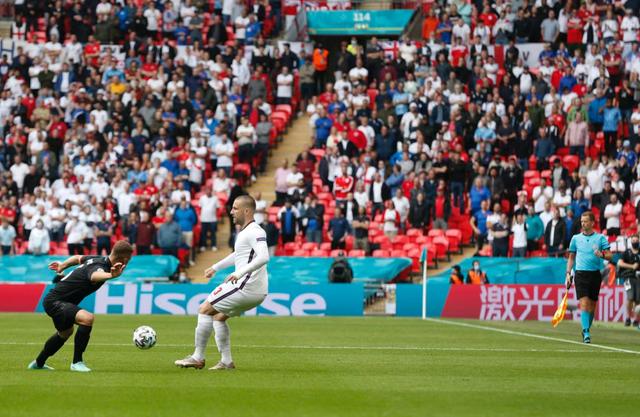 开云体育官网-哈尔滨球队在国际赛事中逆袭夺冠