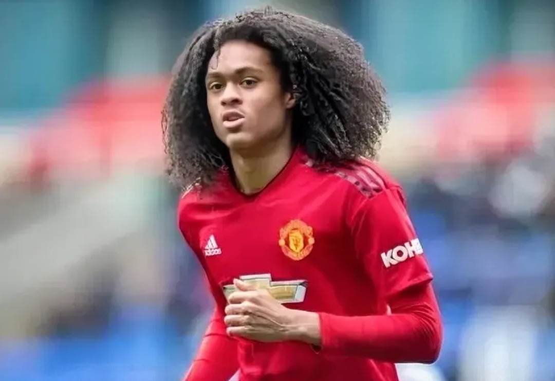 包含曼联门将神勇表现收获赞美，实力获验证的词条