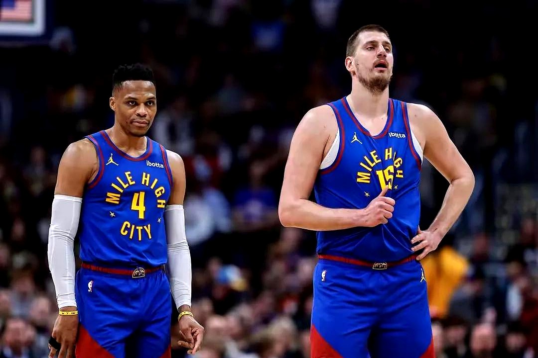 森林狼队员因违规被停赛,影响球队 森林狼队员因违规被停赛,影响球队