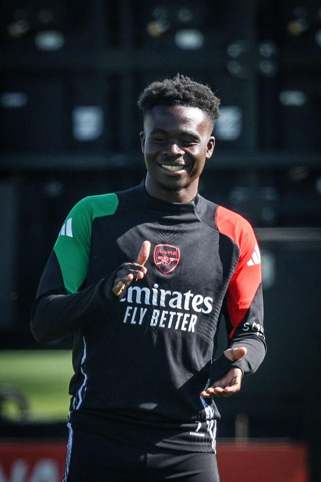 阿森纳队员备战下一轮英式足球比赛