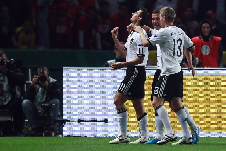 斯洛伐克横扫韩国,晋级欧洲杯预选赛的简单介绍 斯洛伐克横扫韩国,晋级欧洲杯预选赛的简单介绍