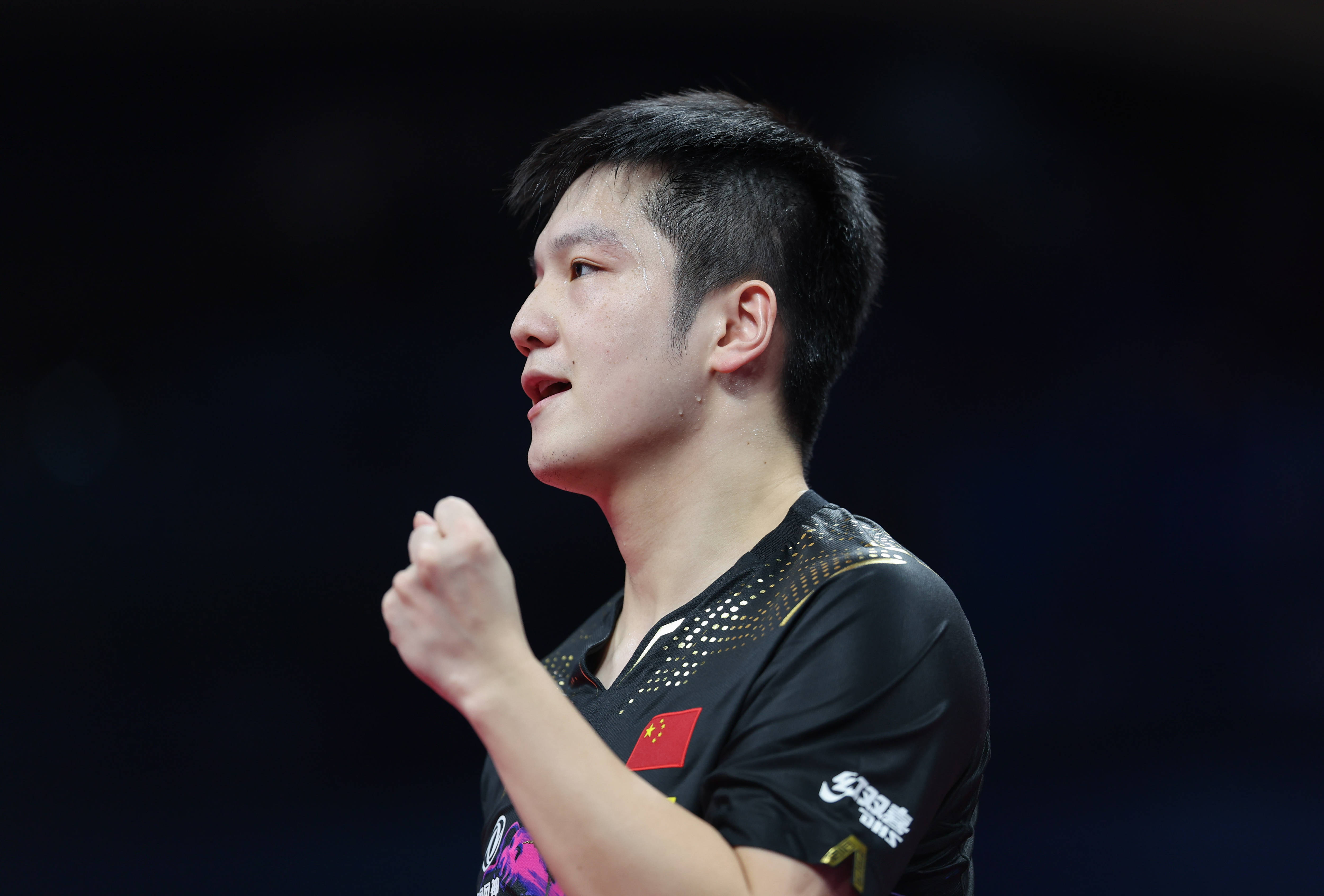 北京首钢沉痛告负，成都队夺胜