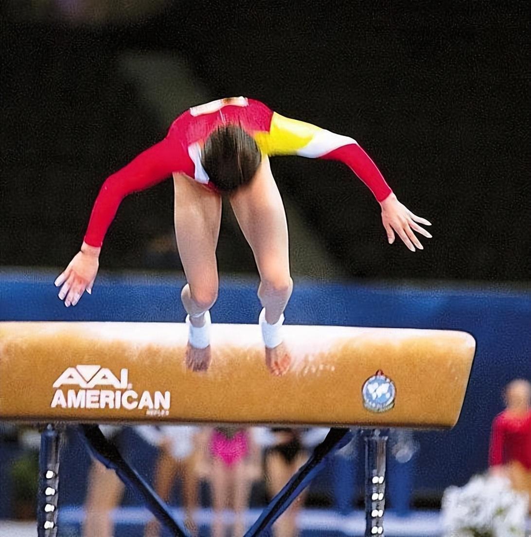 开云体育官方网站-包含体操比赛：乌克兰选手获得殿军的词条