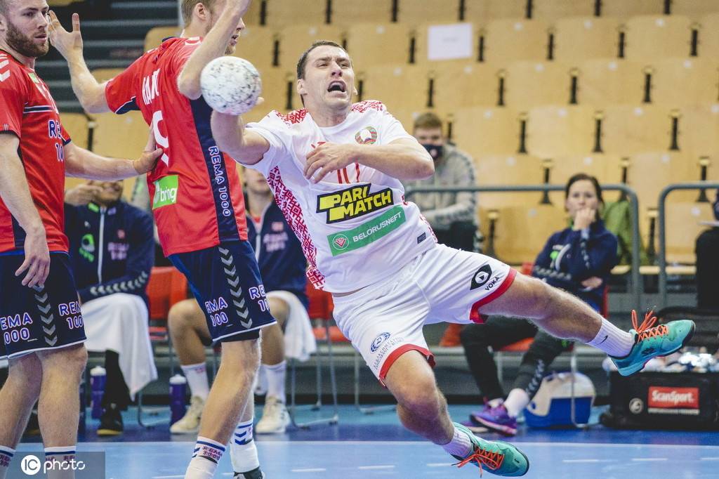 包含斯洛文尼亚击败挪威，夺得男子手球冠军的词条