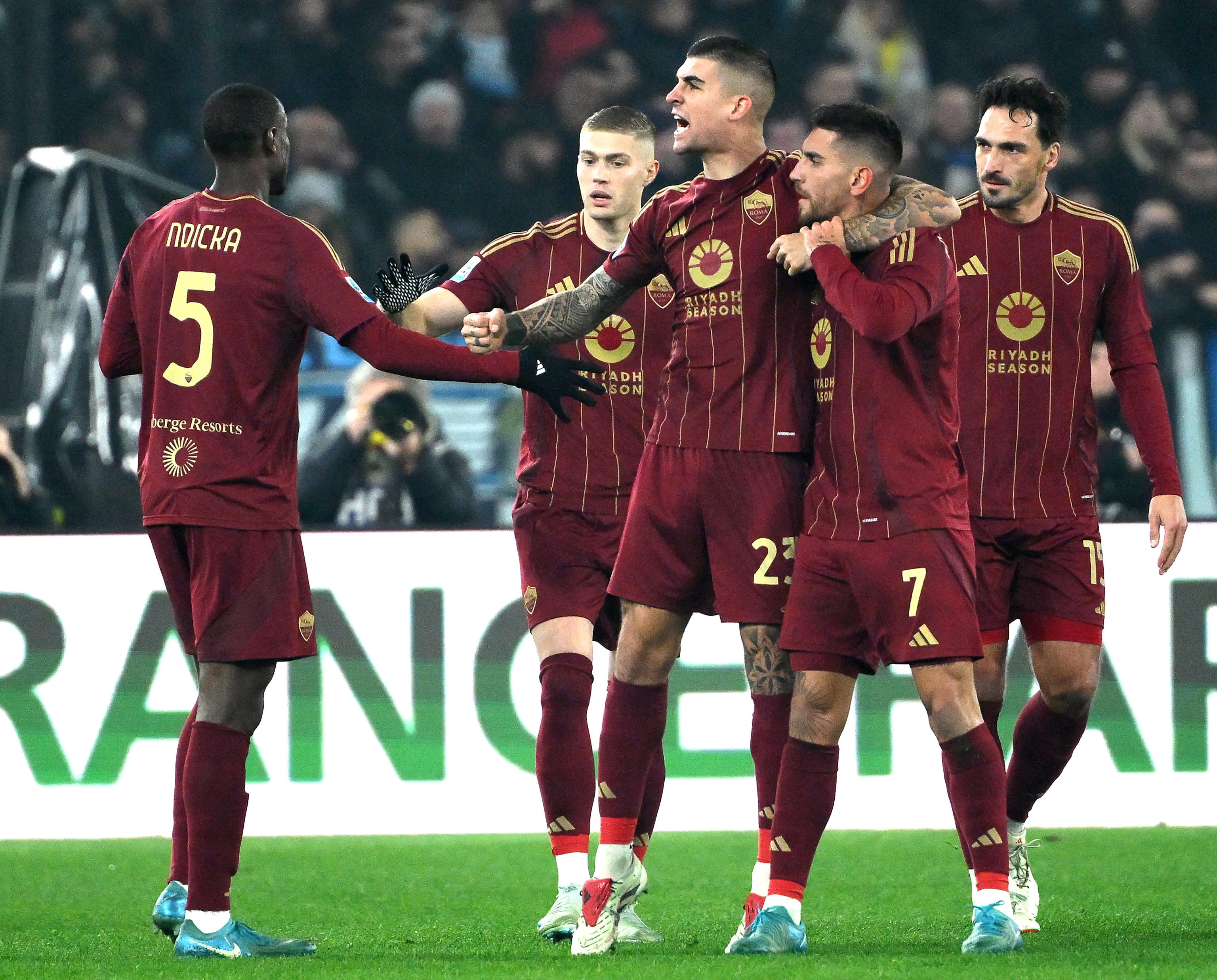 关于阿根廷力克意大利队，格列兹曼关键助攻德甲的信息