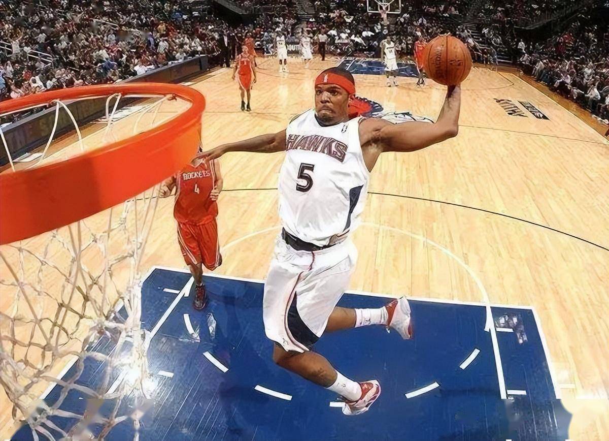 美因茨惨遭绝杀，球队陷入低谷