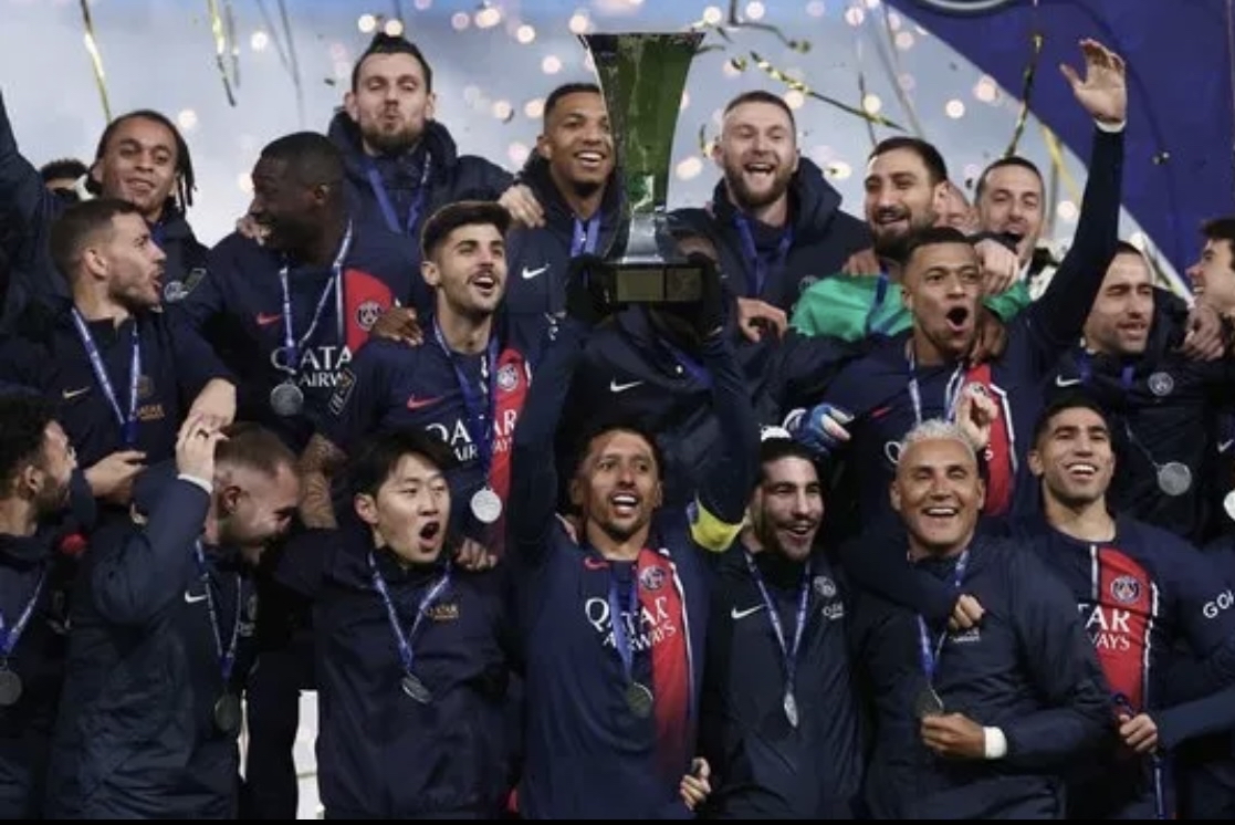 开云下载-关于尼斯赢得法甲联赛首轮梅赛德斯排名第一的信息