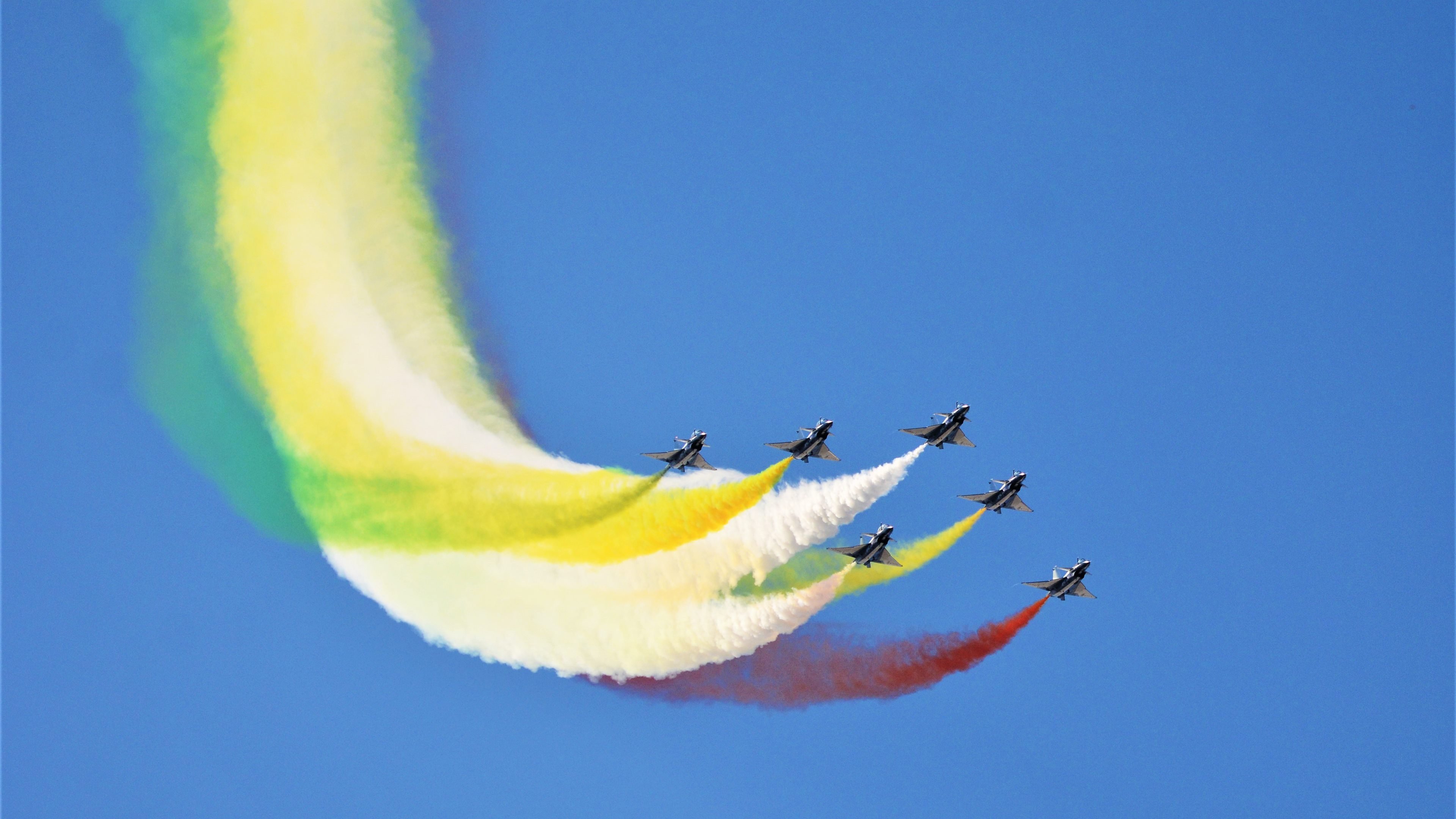 数据全面爆炸!加克波单场造三球,荷兰锋线新核正式崛起