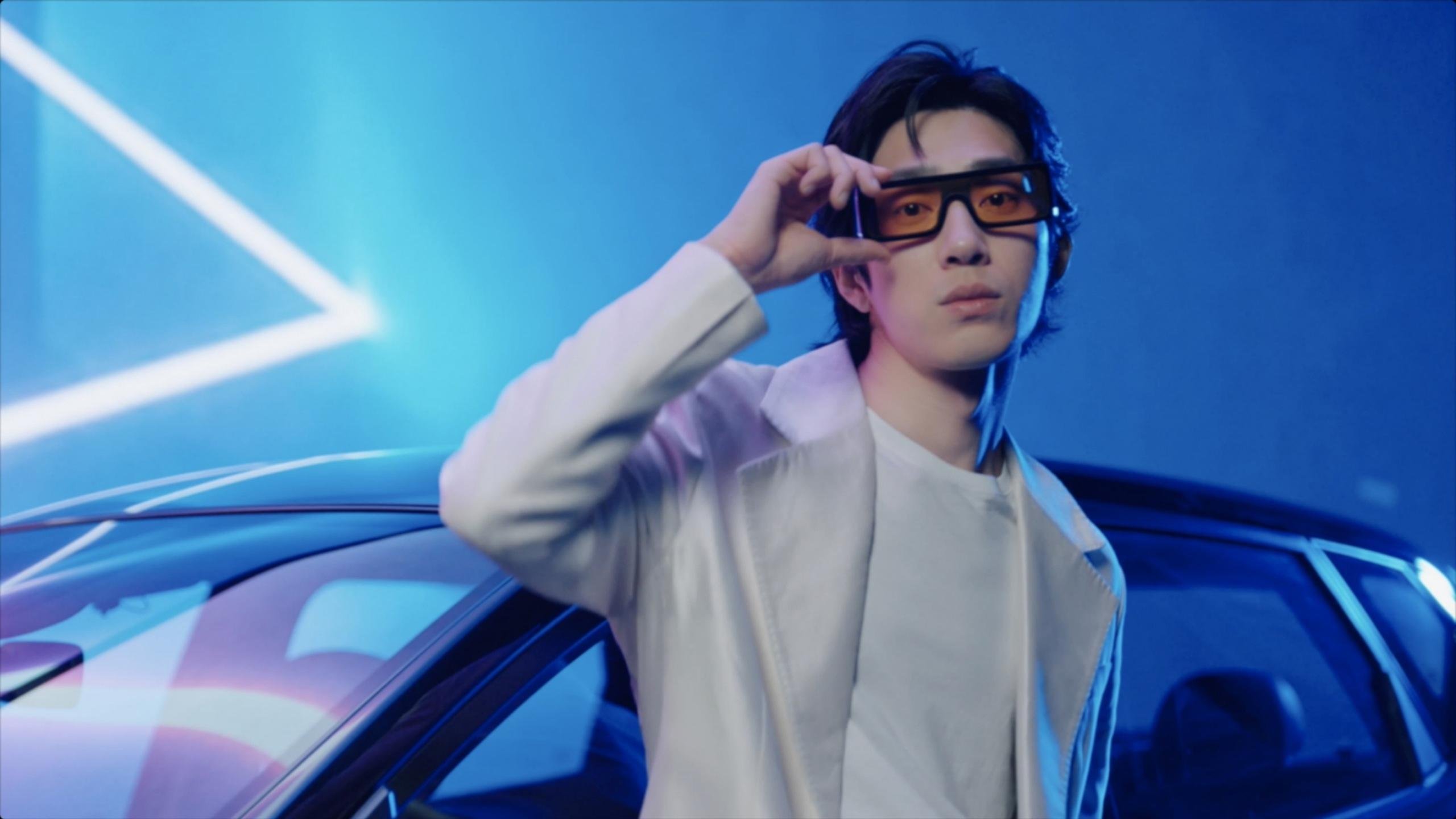 福克斯关键时刻连珠炮般得分，北京队险胜快船展露团队韧性